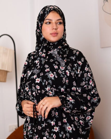Printed Egyptian Cotton Isdal – Black Soft Floral Pattern